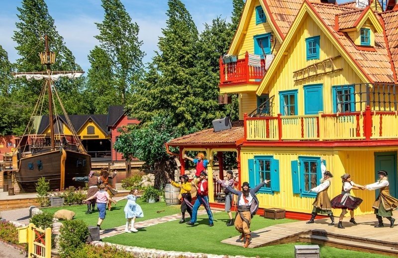 Turer runt Astrid Lindgren